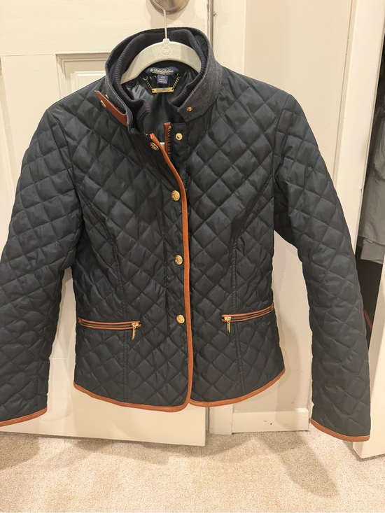 Brooks Brothers Jackets & Blazers - Brooks Brothers Navy Quilted Jacket with Brown Trim- Like New!
